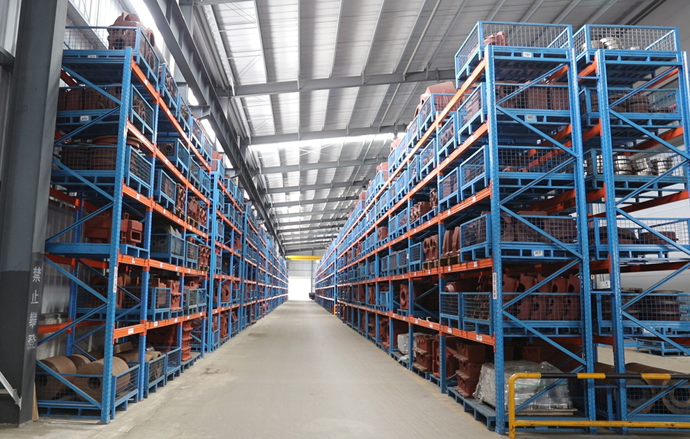 Warehouse for gearbox housings
